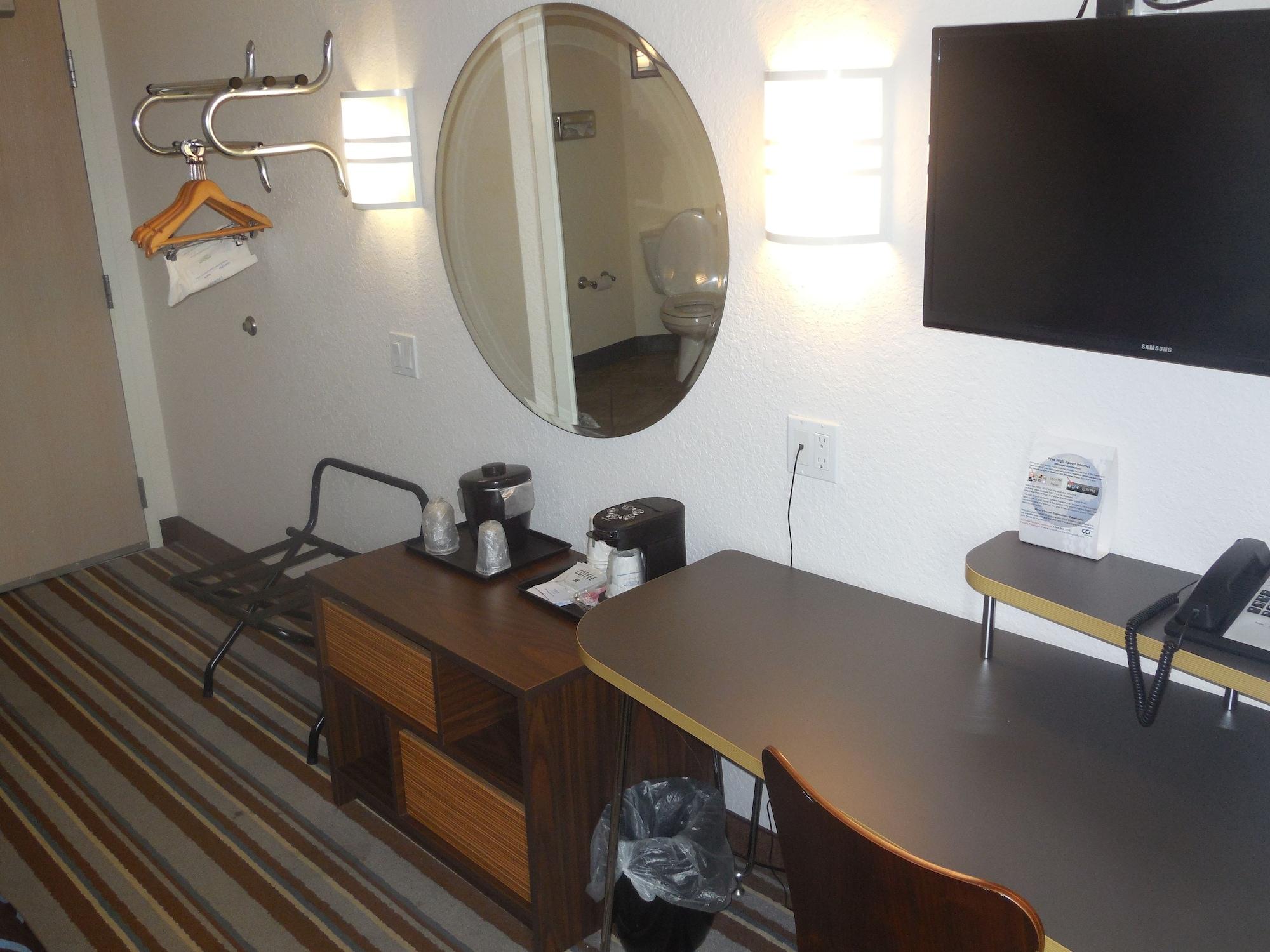 Super 8 By Wyndham Sault Ste. Marie Hotell Eksteriør bilde