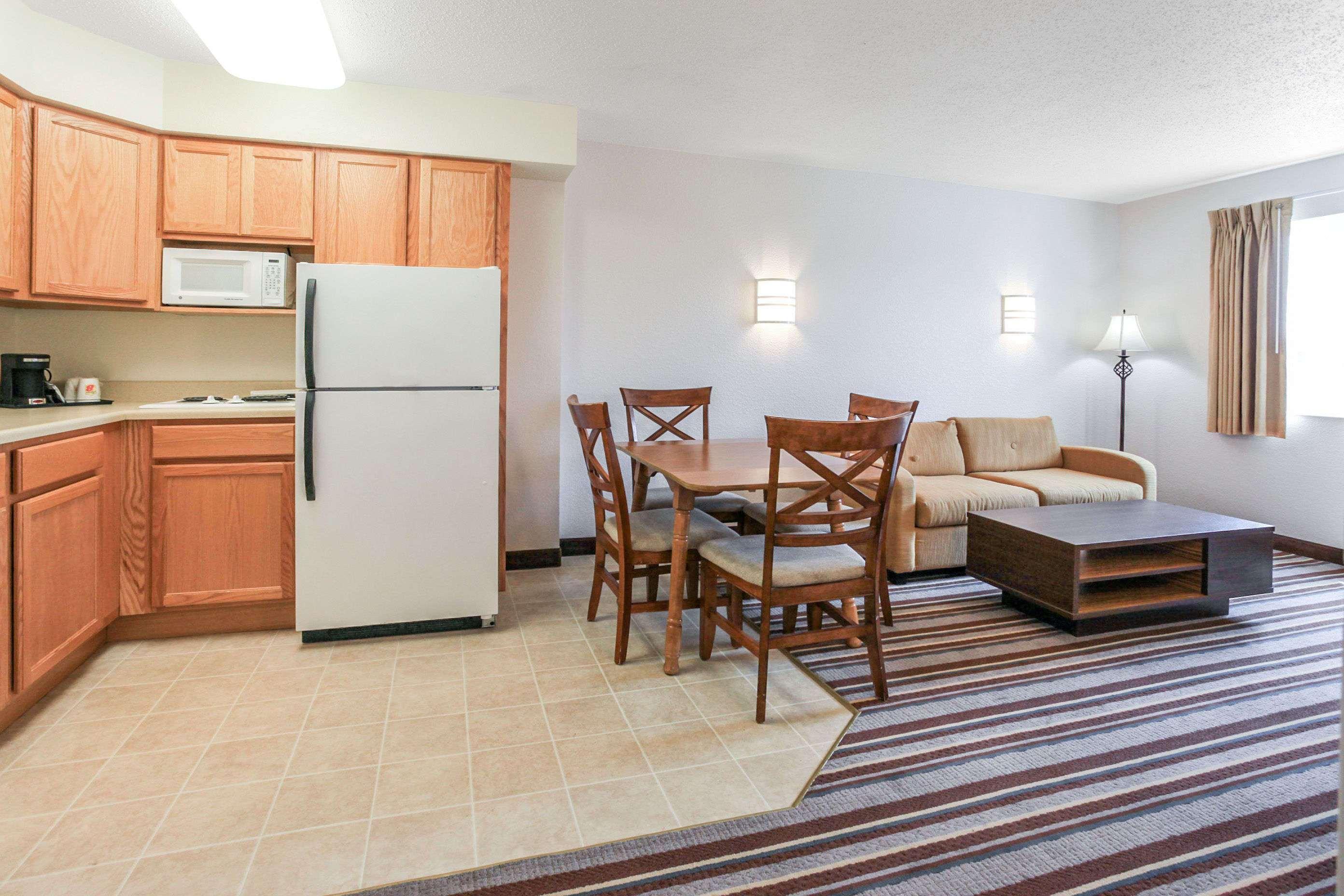 Super 8 By Wyndham Sault Ste. Marie Hotell Eksteriør bilde